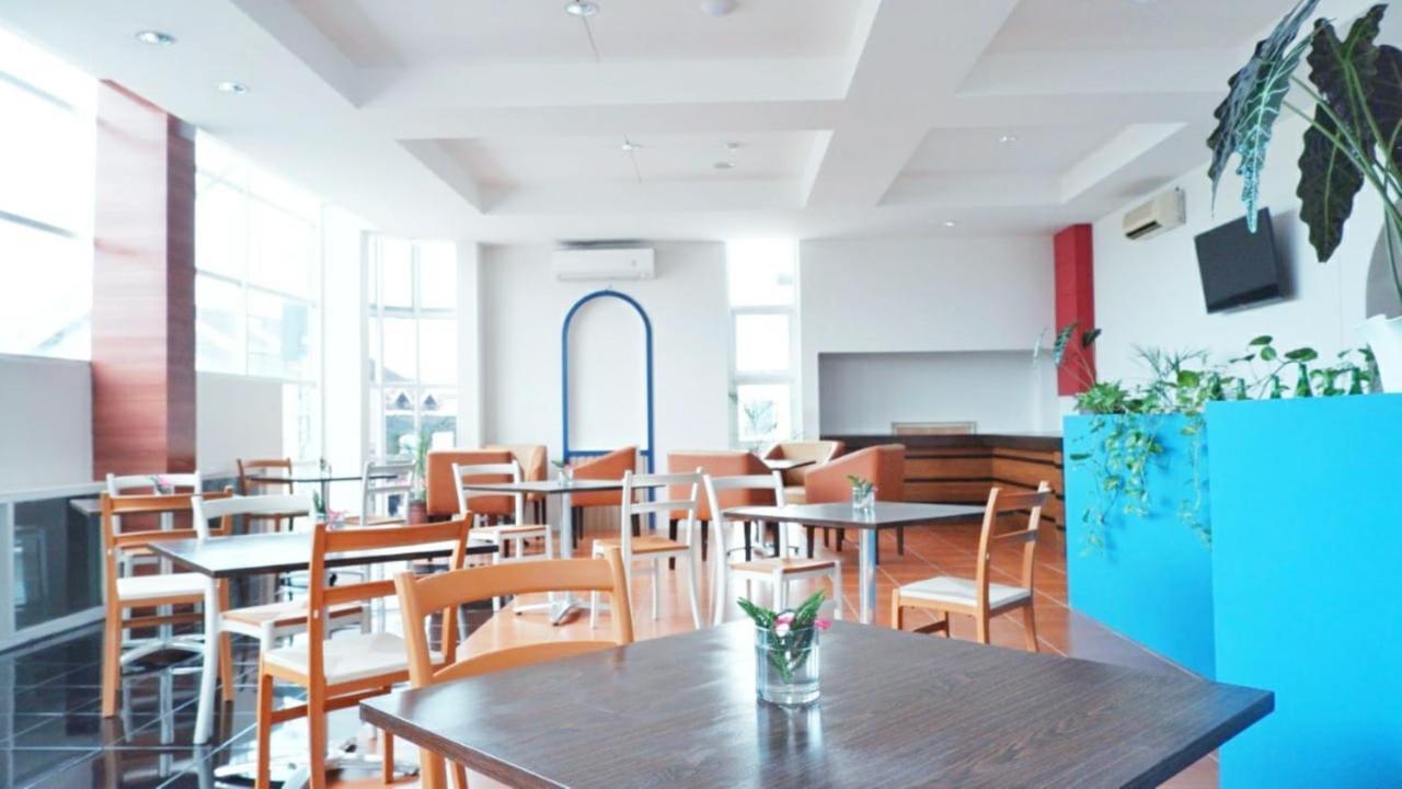 Madina Inn Jogyakarta Zewnętrze zdjęcie
