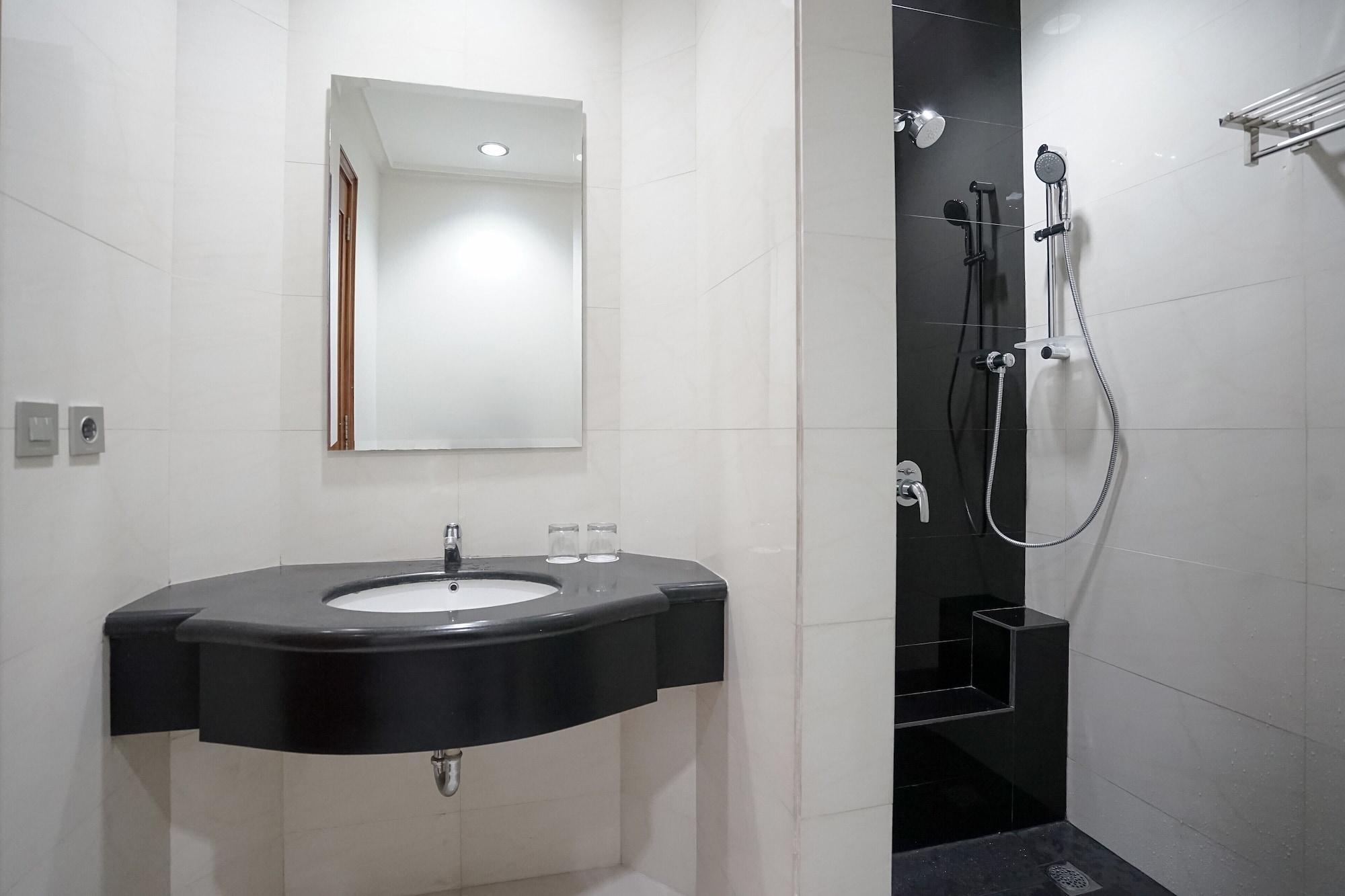 Madina Inn Jogyakarta Zewnętrze zdjęcie