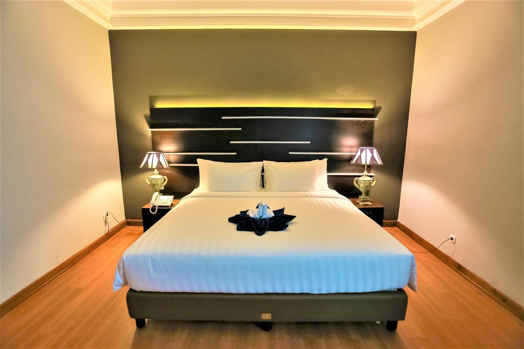 Madina Inn Jogyakarta Zewnętrze zdjęcie