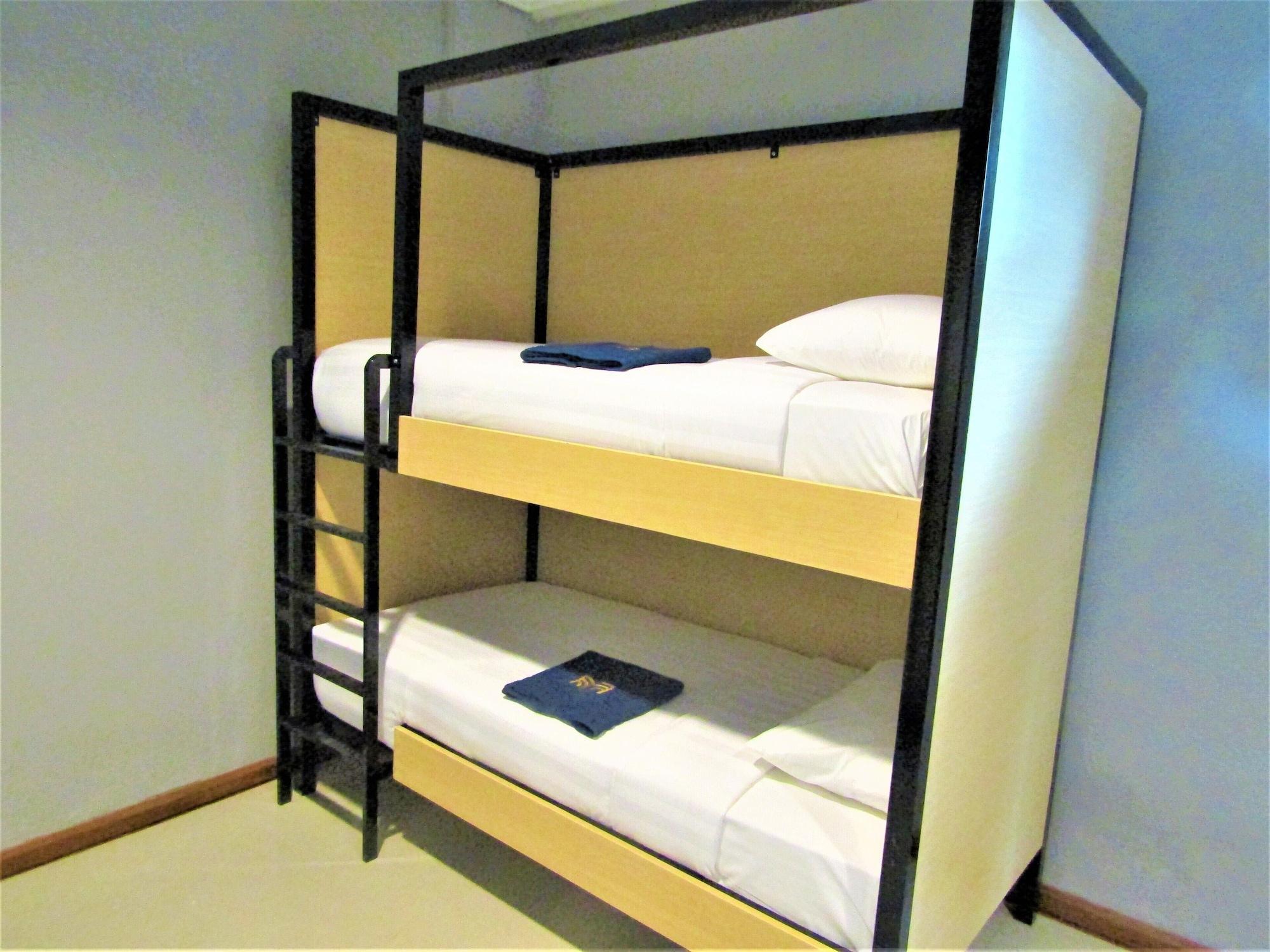 Madina Inn Jogyakarta Zewnętrze zdjęcie